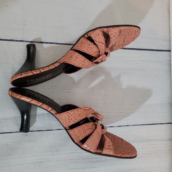 Franco Sarto	Size	8m	Salmon Leather Gator Pattern Crisscross Slide Heels - Picture 10 of 11